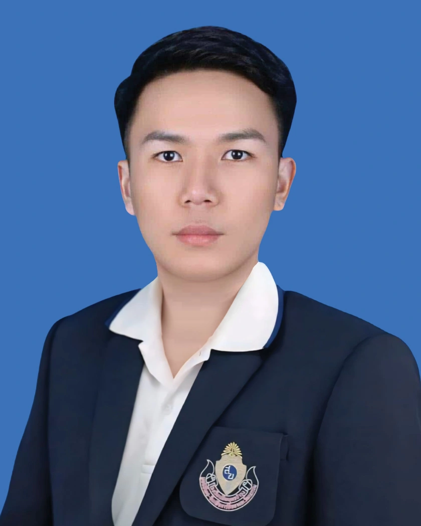นายภคนันท์ ภูไวย์